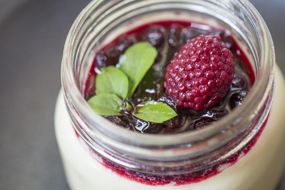 Movich Hotel Las Lomas Rionegro Ngoại thất bức ảnh A jar of yogurt with fruit