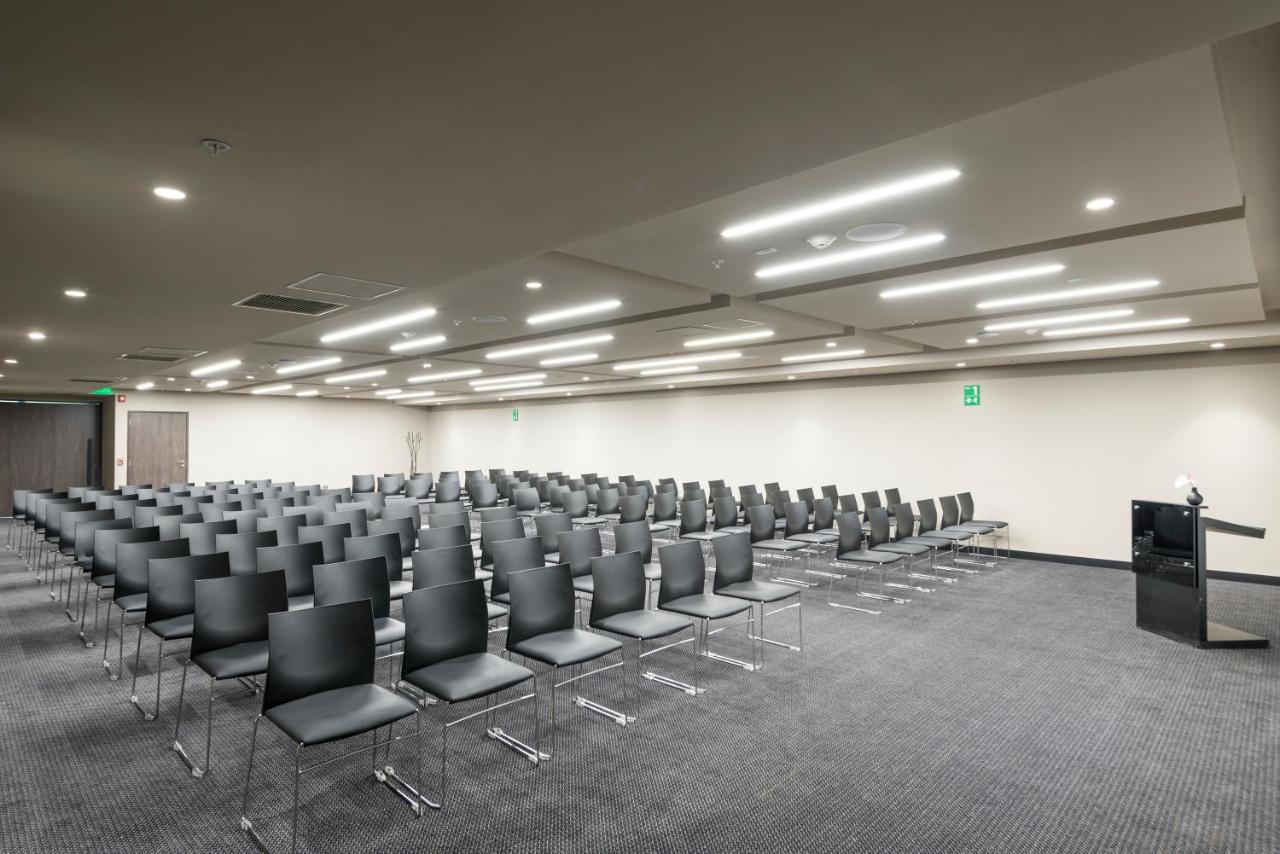 Movich Hotel Las Lomas Rionegro Ngoại thất bức ảnh The Auditorium